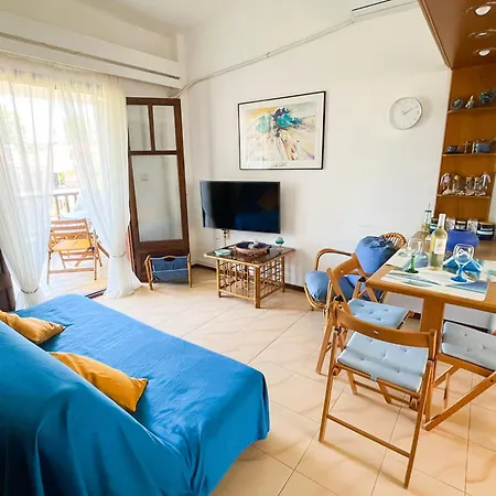 Steve's Siviri's Apartamento *